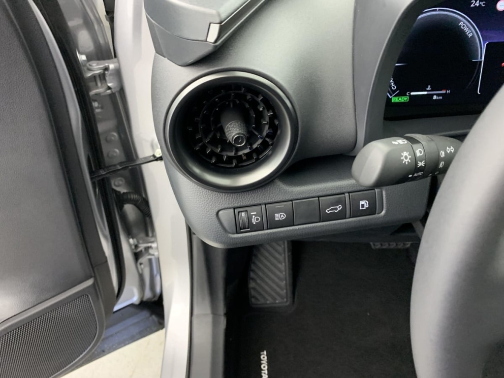 TOYOTA C-HR Hybride 140 Design - ref: 1-345460 - Photo 16