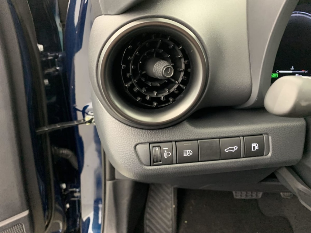 TOYOTA C-HR Hybride 140 Design - ref: 1-345478 - Photo 18