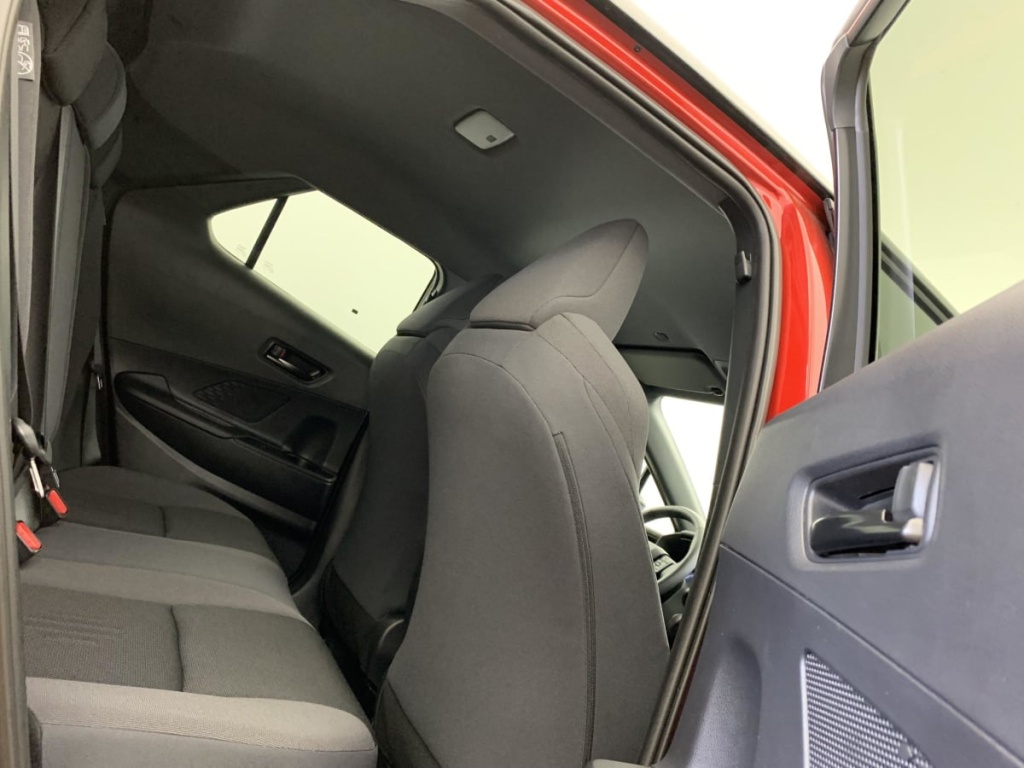 TOYOTA C-HR Hybride 140 Design - ref: 1-345494 - Photo 10
