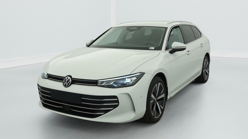 VOLKSWAGEN Passat SW Nouvelle 1.5 ETSI OPF 150 DSG7 LIFE PLUS - ref: 1-345778 - Photo 3