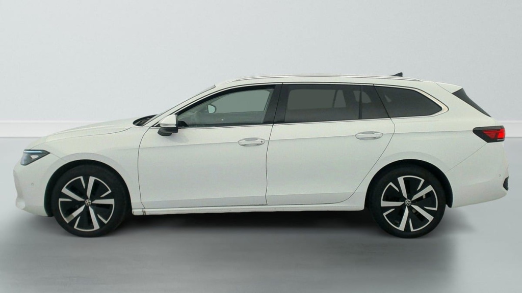 VOLKSWAGEN Passat SW Nouvelle 1.5 ETSI OPF 150 DSG7 LIFE PLUS - ref: 1-345778 - Photo 4