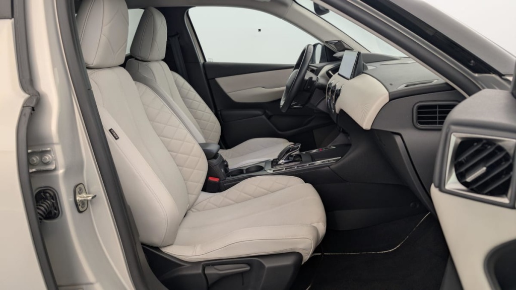 DS DS3 PureTech 130 EAT8 Esprit de Voyage - ref: 1-345814 - Photo 9