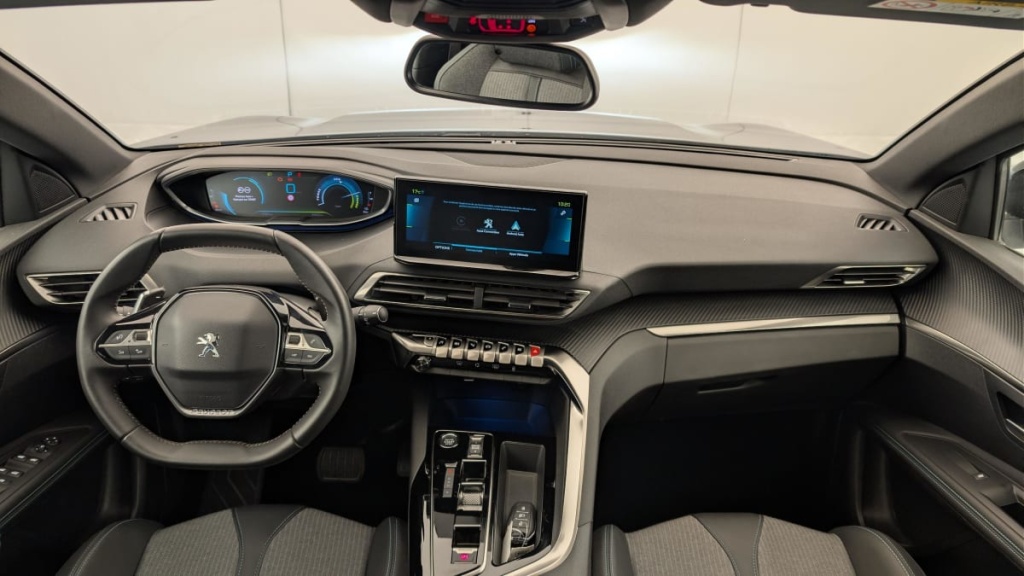 PEUGEOT 3008 Hybrid 180 e-EAT8 Allure Pack - ref: 1-346300 - Photo 13