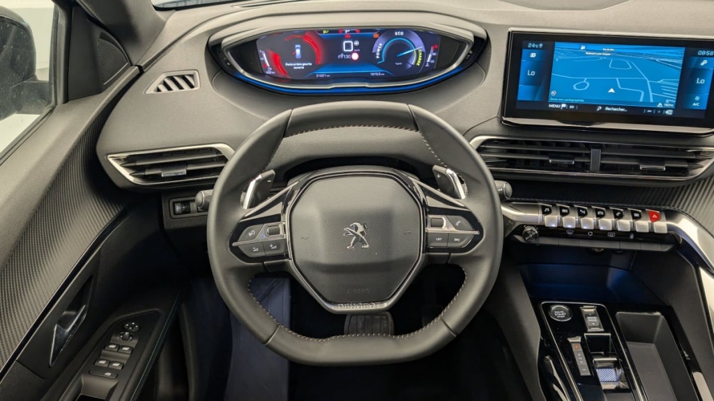 PEUGEOT 5008 Hybrid 136 e-DCS6 Allure Pack - ref: 1-346306 - Photo 14