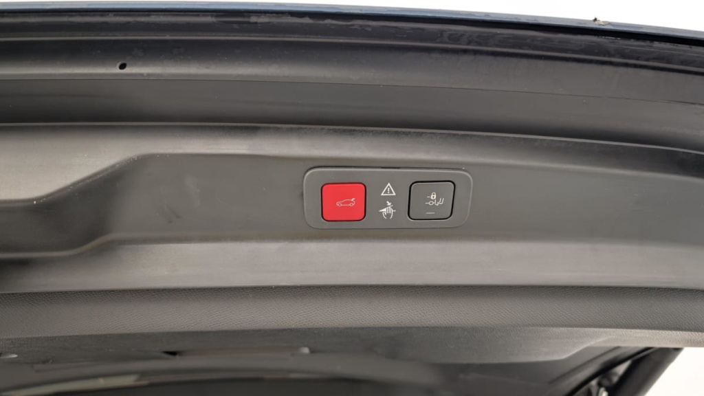 PEUGEOT 5008 Hybrid 136 e-DCS6 Allure Pack - ref: 1-346306 - Photo 20