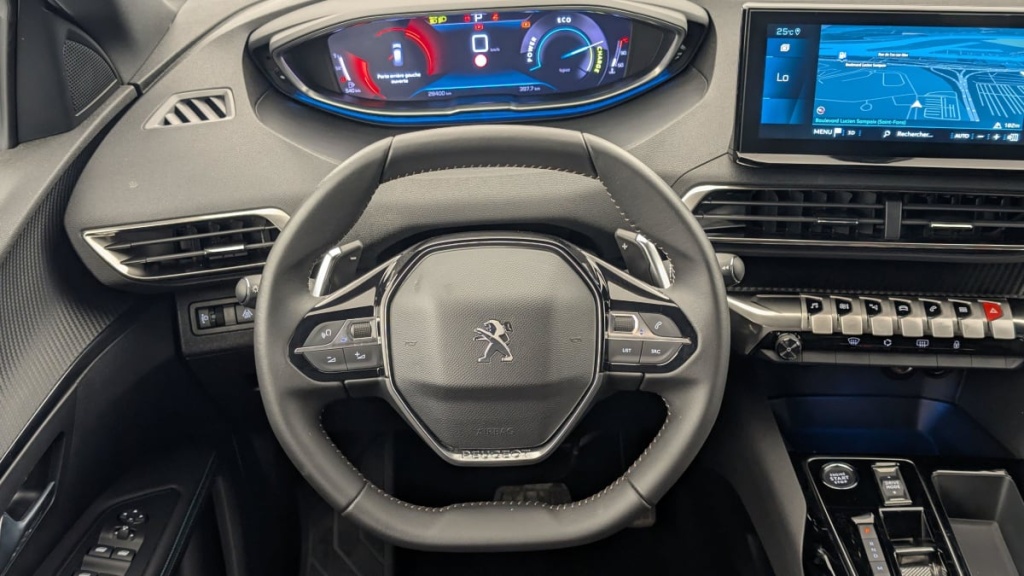 PEUGEOT 5008 Hybrid 136 e-DCS6 Allure Pack - ref: 1-346308 - Photo 14