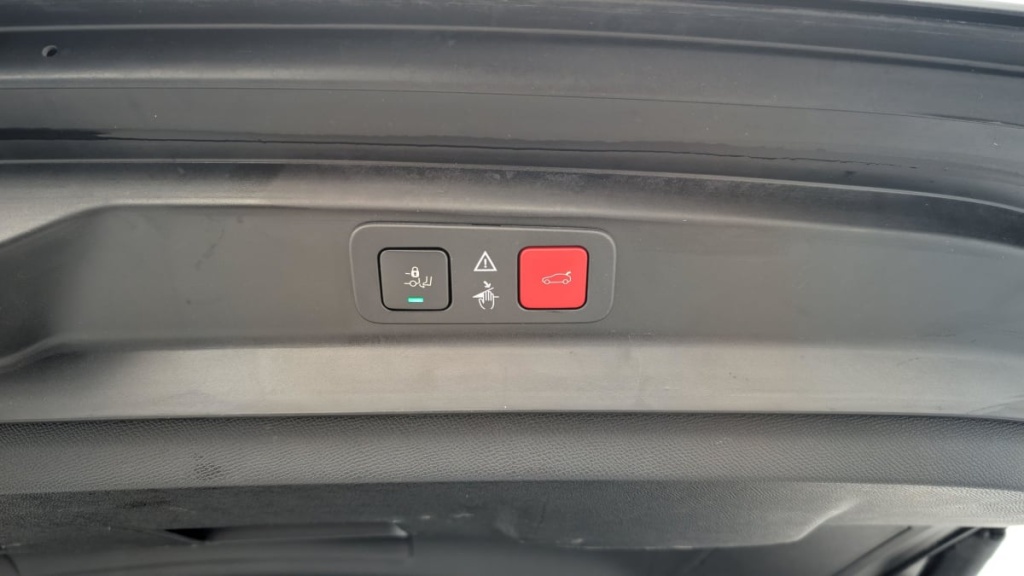 PEUGEOT 5008 Hybrid 136 e-DCS6 Allure Pack - ref: 1-346308 - Photo 20
