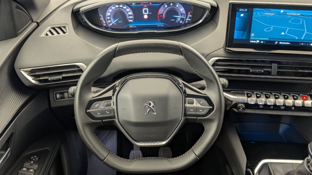 PEUGEOT 3008 PureTech 130ch S S BVM6 Allure Pack - ref: 1-346312 - Photo 14