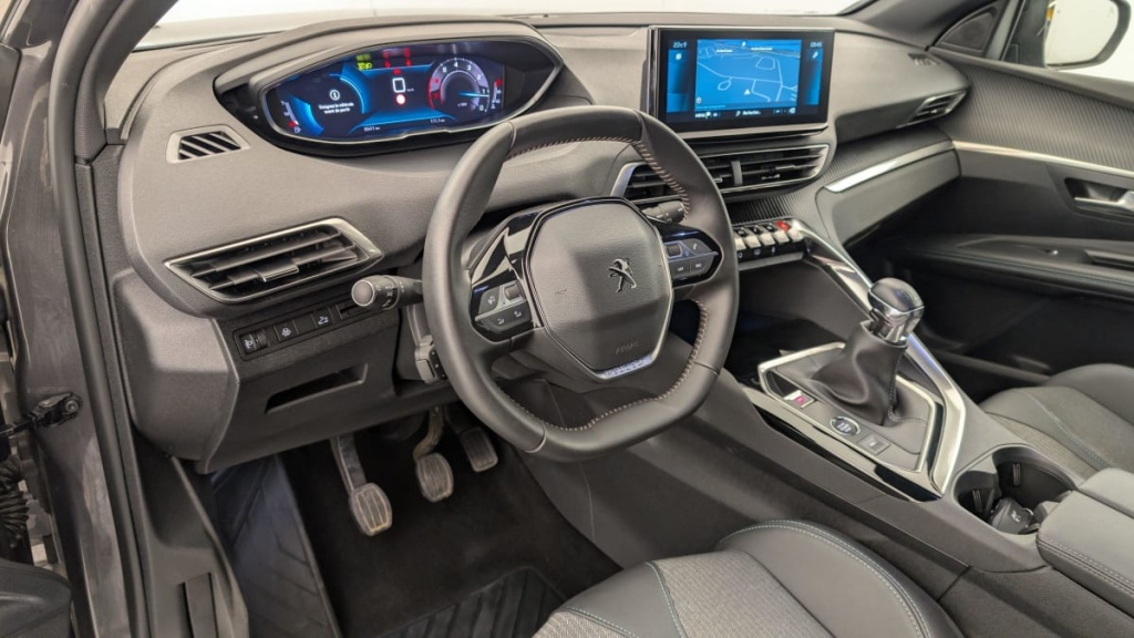 PEUGEOT 3008 PureTech 130ch S S BVM6 Allure Pack - ref: 1-346312 - Photo 15