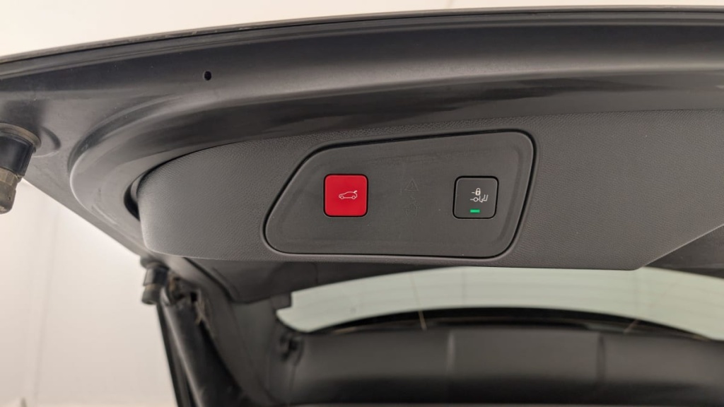 PEUGEOT 3008 PureTech 130ch S S BVM6 Allure Pack - ref: 1-346312 - Photo 20