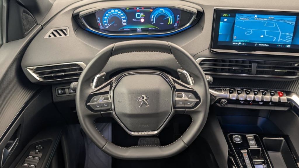 PEUGEOT 3008 Hybrid 180 e-EAT8 Allure Pack - ref: 1-346317 - Photo 14