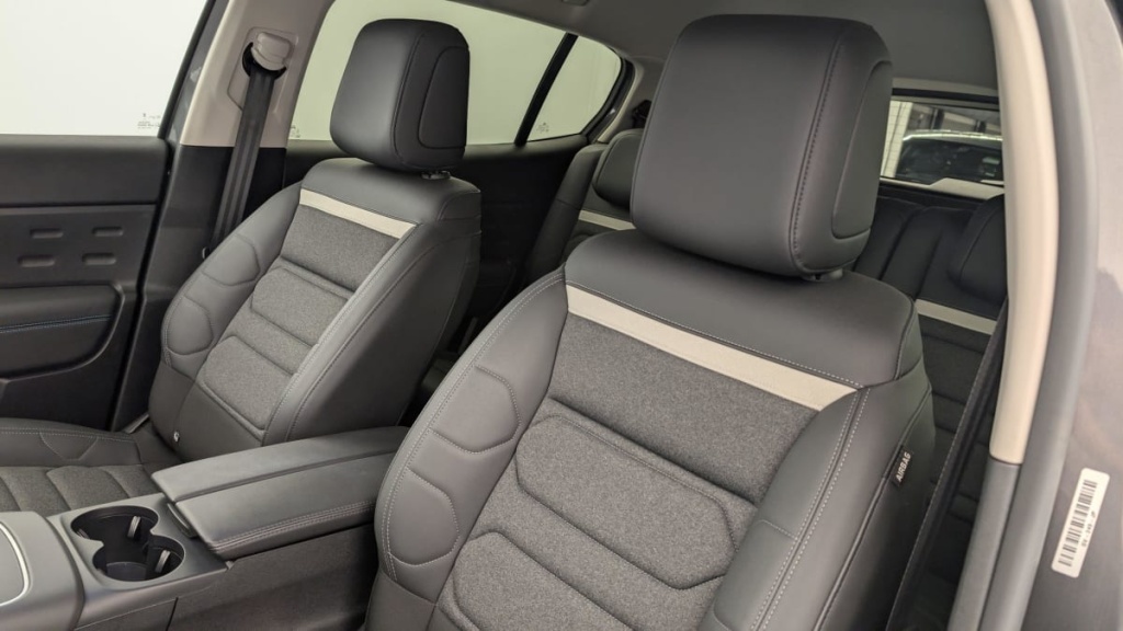 CITROEN C5 Aircross PureTech 130 BVM6 Plus - ref: 1-346318 - Photo 16