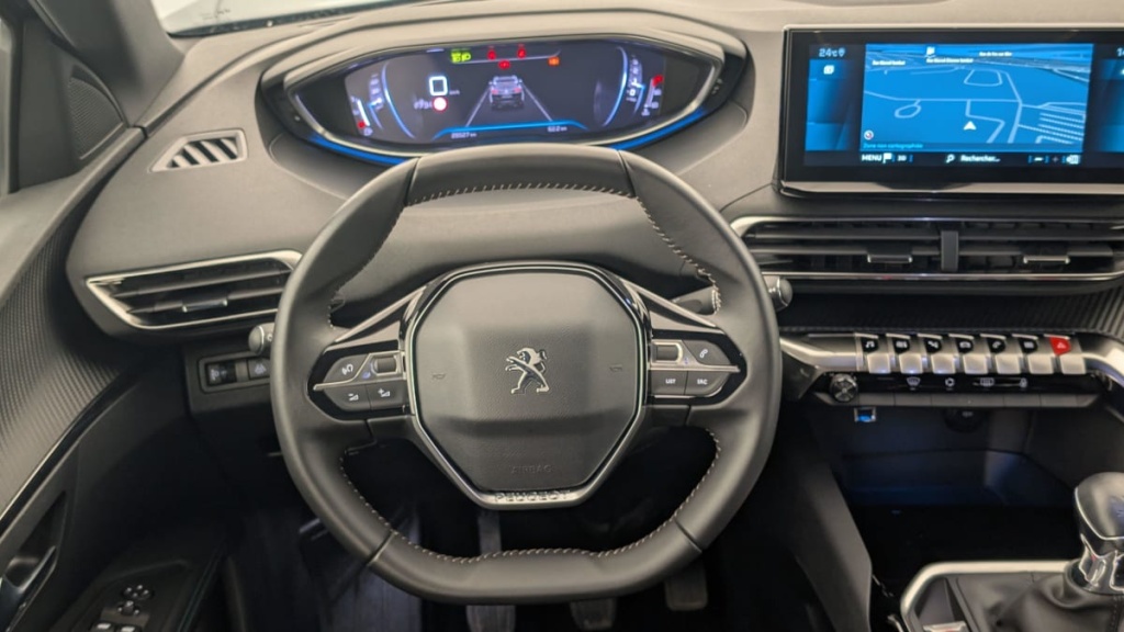 PEUGEOT 3008 PureTech 130ch S S BVM6 Allure Pack - ref: 1-346327 - Photo 14