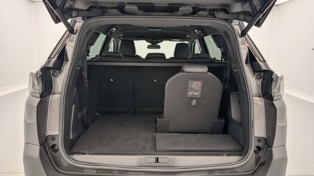 PEUGEOT 5008 PureTech 130ch S S BVM6 Allure Pack - ref: 1-346329 - Photo 11