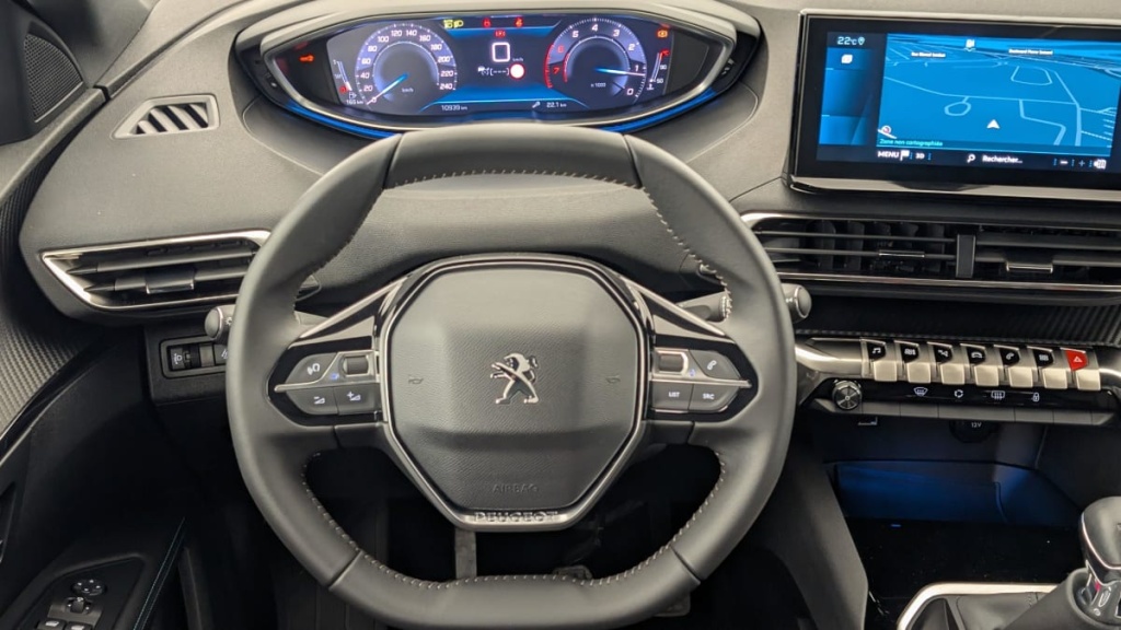 PEUGEOT 5008 PureTech 130ch S S BVM6 Allure Pack - ref: 1-346329 - Photo 14