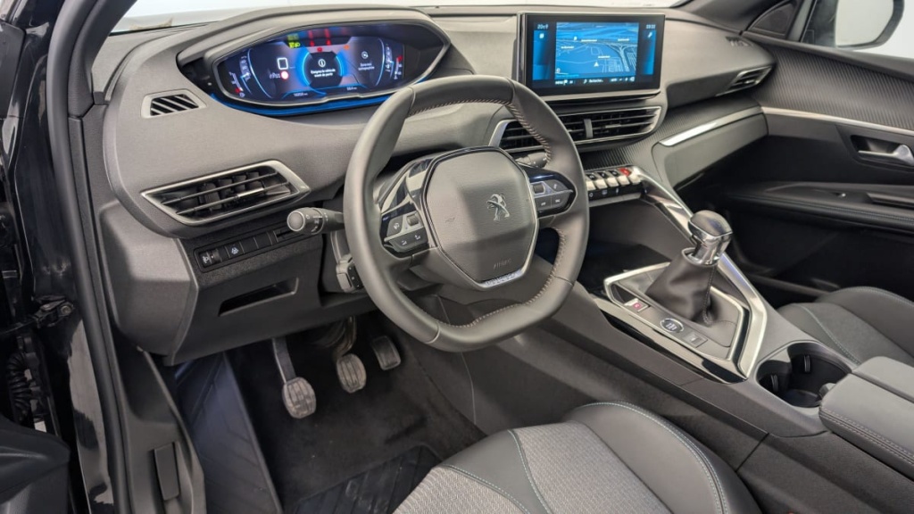 PEUGEOT 3008 PureTech 130ch S S BVM6 Allure Pack - ref: 1-346399 - Photo 15