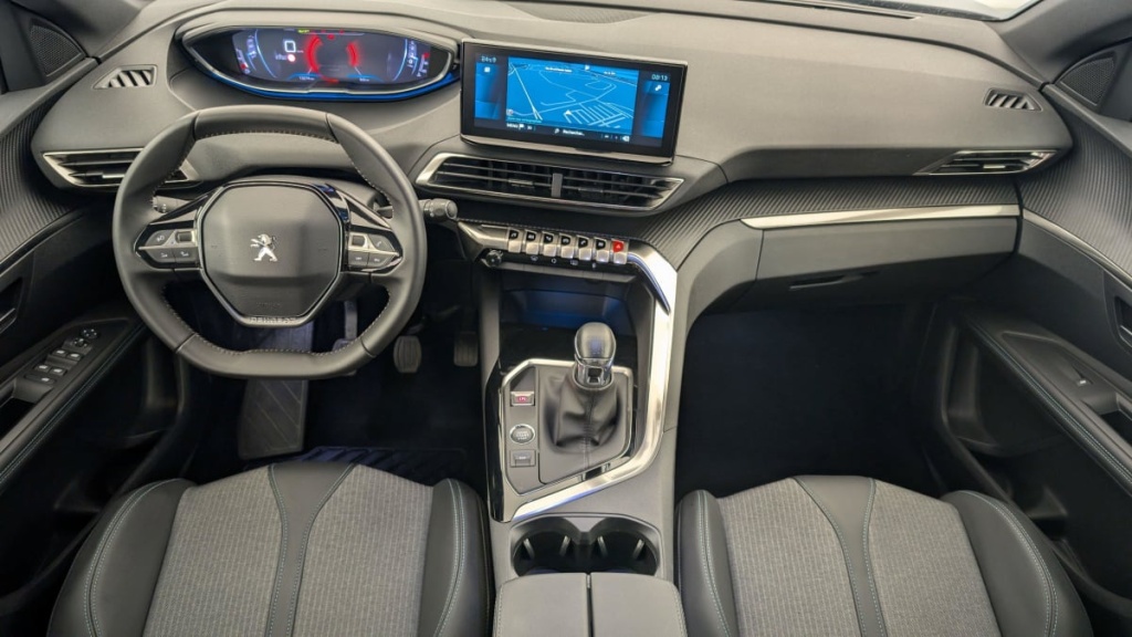 PEUGEOT 3008 PureTech 130ch S S BVM6 Allure Pack - ref: 1-346400 - Photo 13