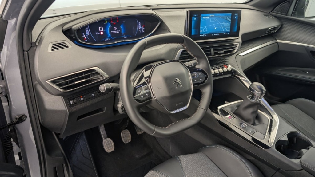 PEUGEOT 3008 PureTech 130ch S S BVM6 Allure Pack - ref: 1-346402 - Photo 15