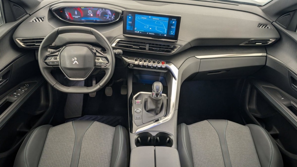 PEUGEOT 3008 PureTech 130ch S S BVM6 Allure Pack - ref: 1-346428 - Photo 13