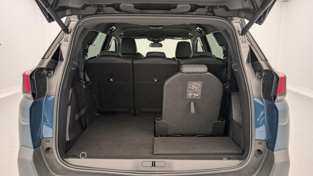 PEUGEOT 5008 PureTech 130ch S S BVM6 Allure Pack - ref: 1-346580 - Photo 11