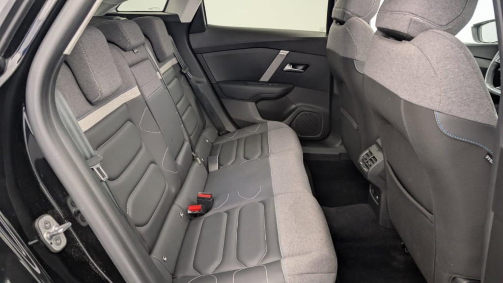 CITROEN C4 PureTech 130 S S BVM6 Shine - ref: 1-346601 - Photo 10