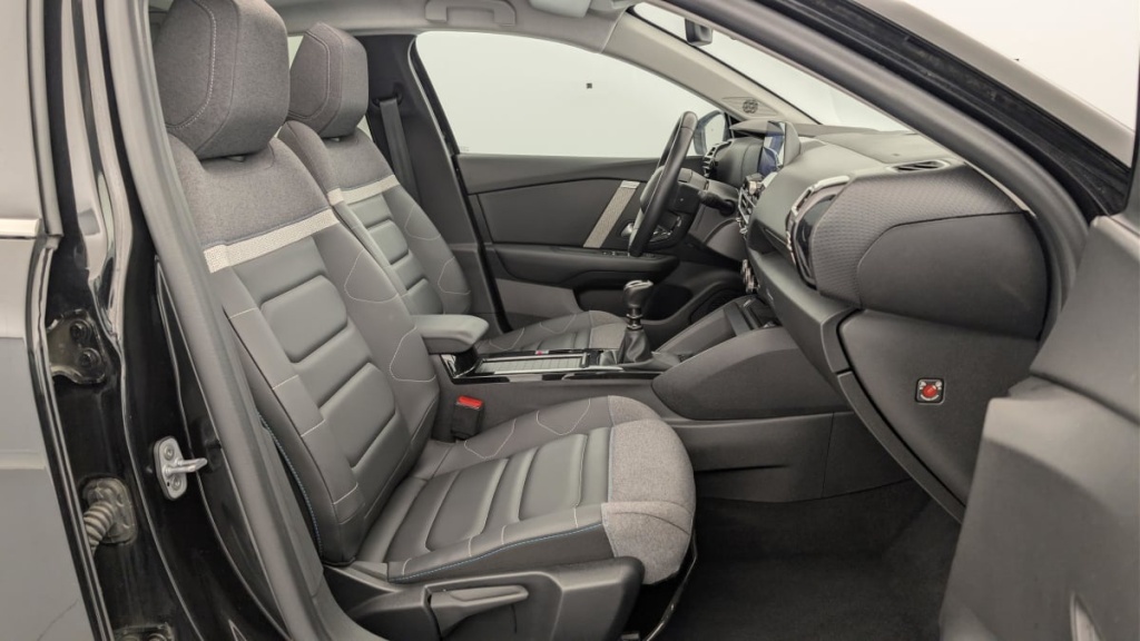 CITROEN C4 PureTech 130 S S BVM6 Shine - ref: 1-346602 - Photo 9