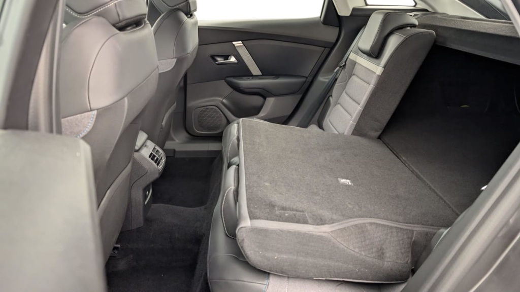 CITROEN C4 PureTech 130 BVM6 Plus - ref: 1-346605 - Photo 12