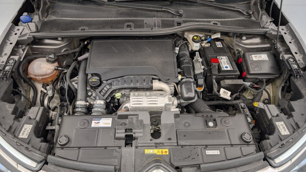 CITROEN C4 PureTech 130 BVM6 Plus - ref: 1-346605 - Photo 20