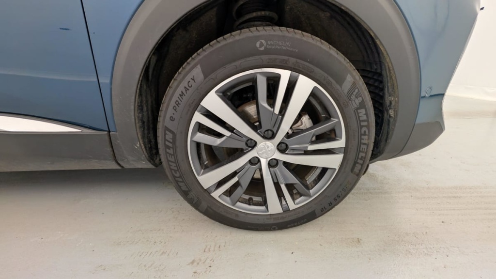 PEUGEOT 3008 Hybrid 136 e-DCS6 Allure Pack - ref: 1-346661 - Photo 14