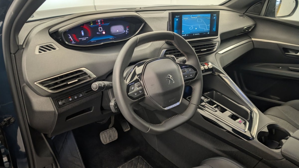 PEUGEOT 3008 Hybrid 136 e-DCS6 Allure Pack - ref: 1-346663 - Photo 14