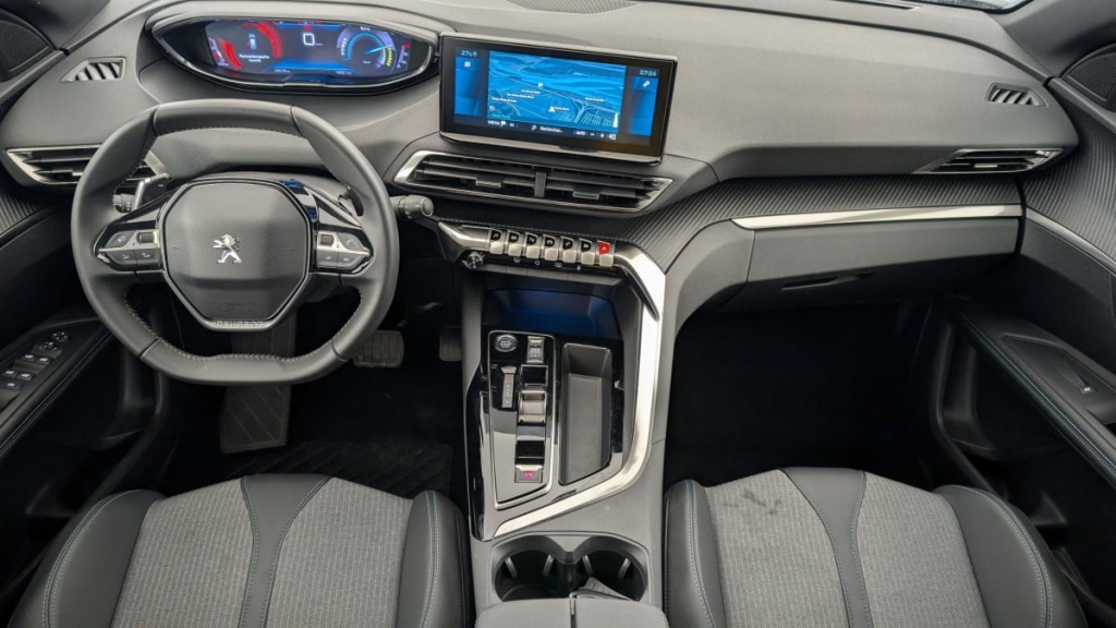 PEUGEOT 3008 Hybrid 136 e-DCS6 Allure Pack - ref: 1-346690 - Photo 13