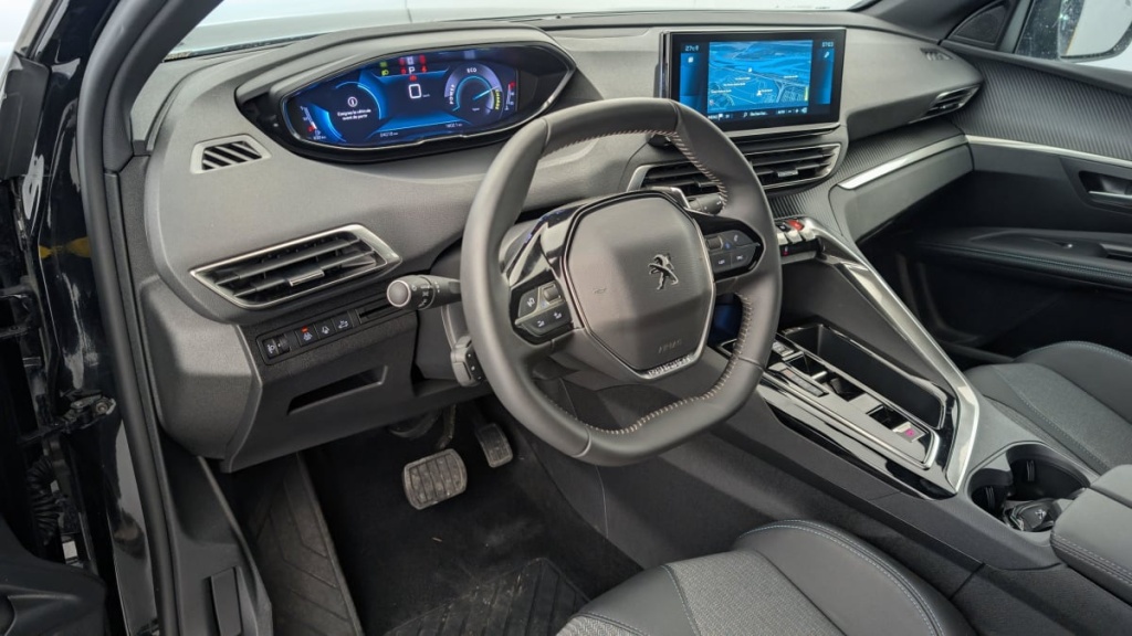 PEUGEOT 3008 Hybrid 136 e-DCS6 Allure Pack - ref: 1-346690 - Photo 15