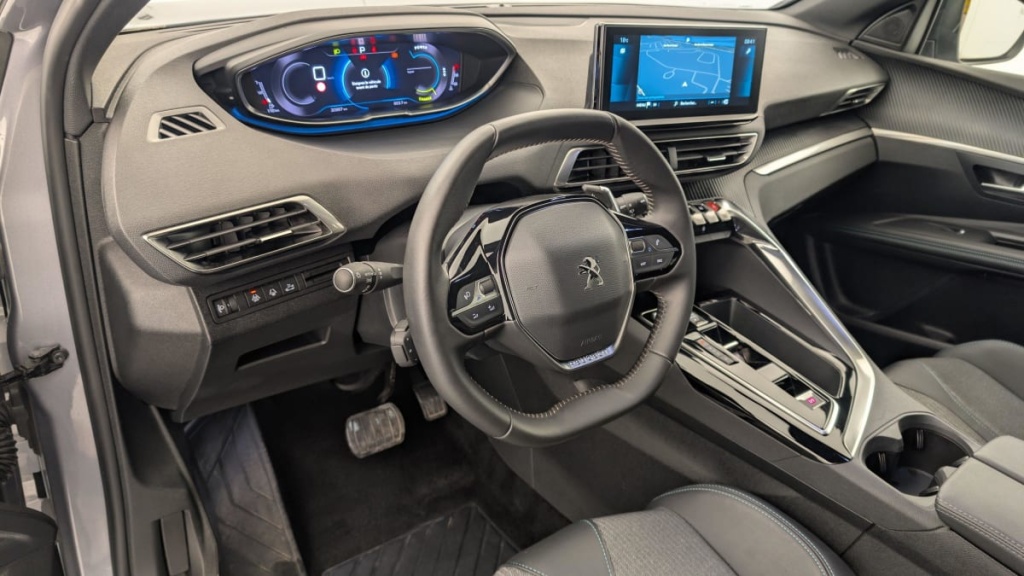 PEUGEOT 3008 Hybrid 136 e-DCS6 Allure Pack - ref: 1-346693 - Photo 14