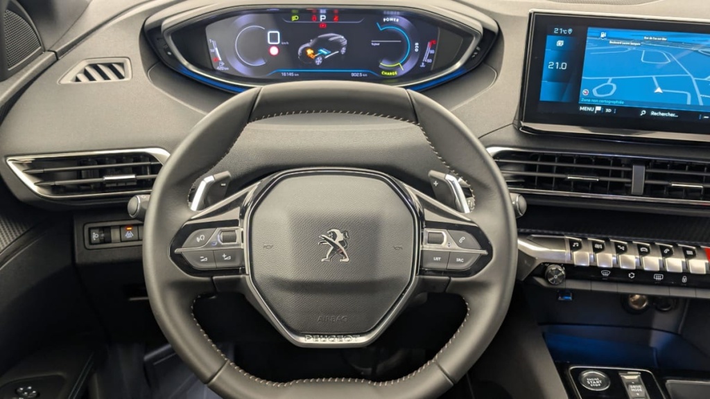 PEUGEOT 3008 Hybrid 136 e-DCS6 Allure Pack - ref: 1-346698 - Photo 14
