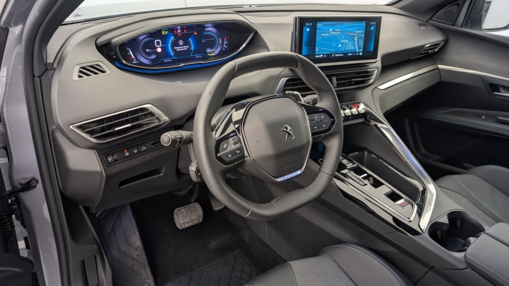 PEUGEOT 3008 Hybrid 136 e-DCS6 Allure Pack - ref: 1-346699 - Photo 15