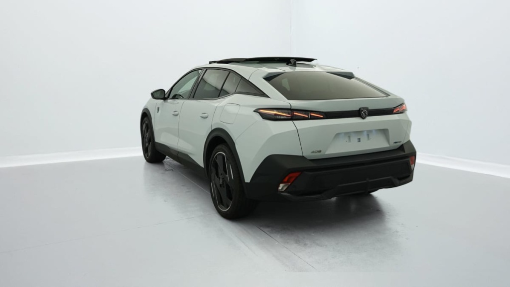 PEUGEOT 408 PHEV 225 e-EAT8 GT - ref: 1-346768 - Photo 5
