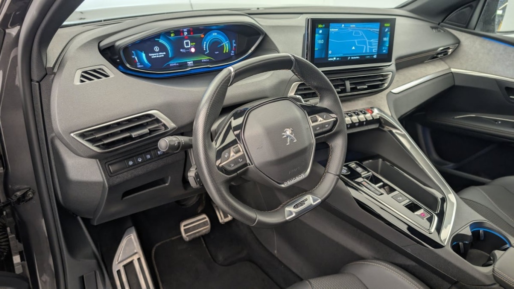 PEUGEOT 3008 Hybrid4 300 e-EAT8 GT - ref: 1-346776 - Photo 13