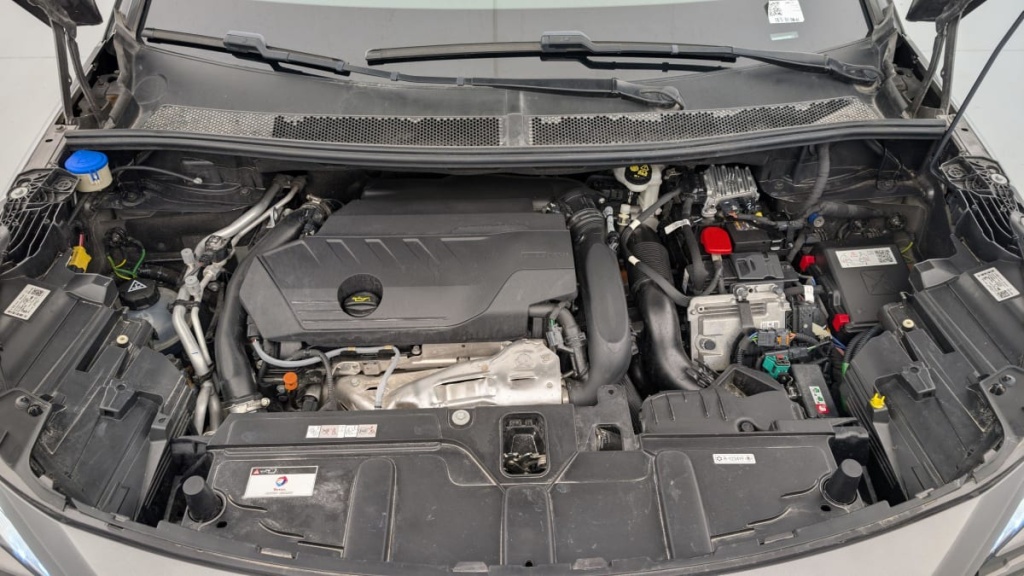 PEUGEOT 3008 Hybrid4 300 e-EAT8 GT - ref: 1-346776 - Photo 20