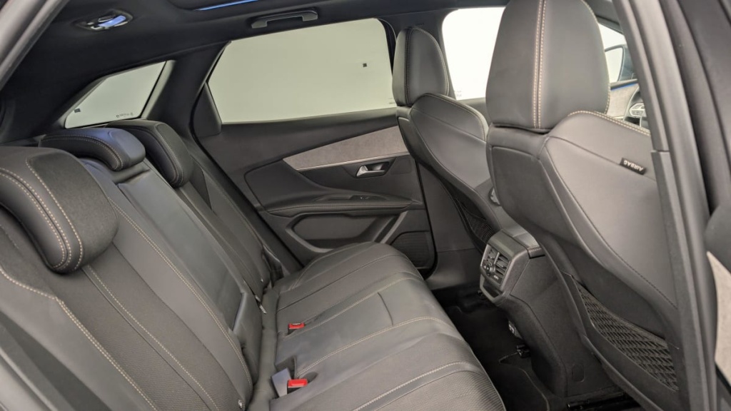 PEUGEOT 3008 Hybrid4 300 e-EAT8 GT - ref: 1-346777 - Photo 10