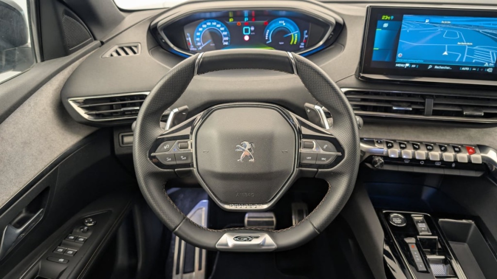 PEUGEOT 3008 Hybrid4 300 e-EAT8 GT - ref: 1-346777 - Photo 14