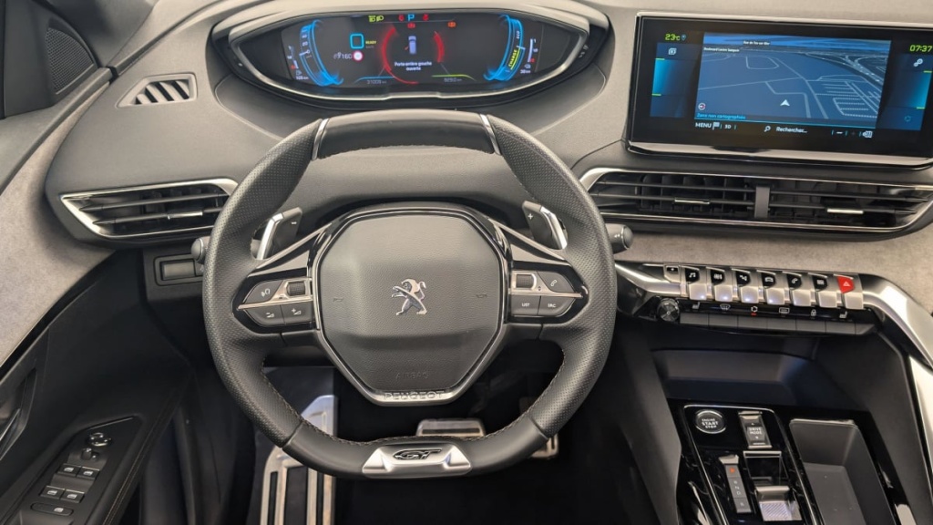 PEUGEOT 3008 Hybrid4 300 e-EAT8 GT - ref: 1-346833 - Photo 14