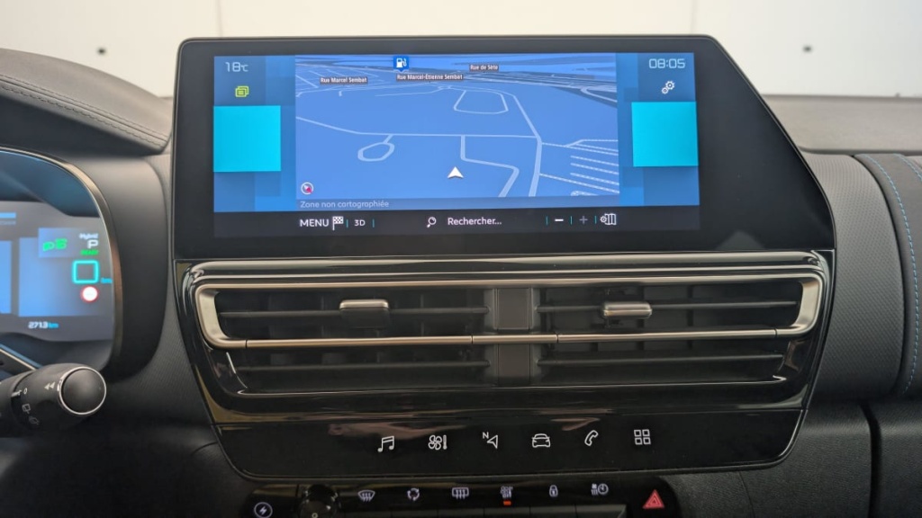 CITROEN C5 Aircross Hybride Rechargeable 225 e-EAT8 Plus - ref: 1-346885 - Photo 17