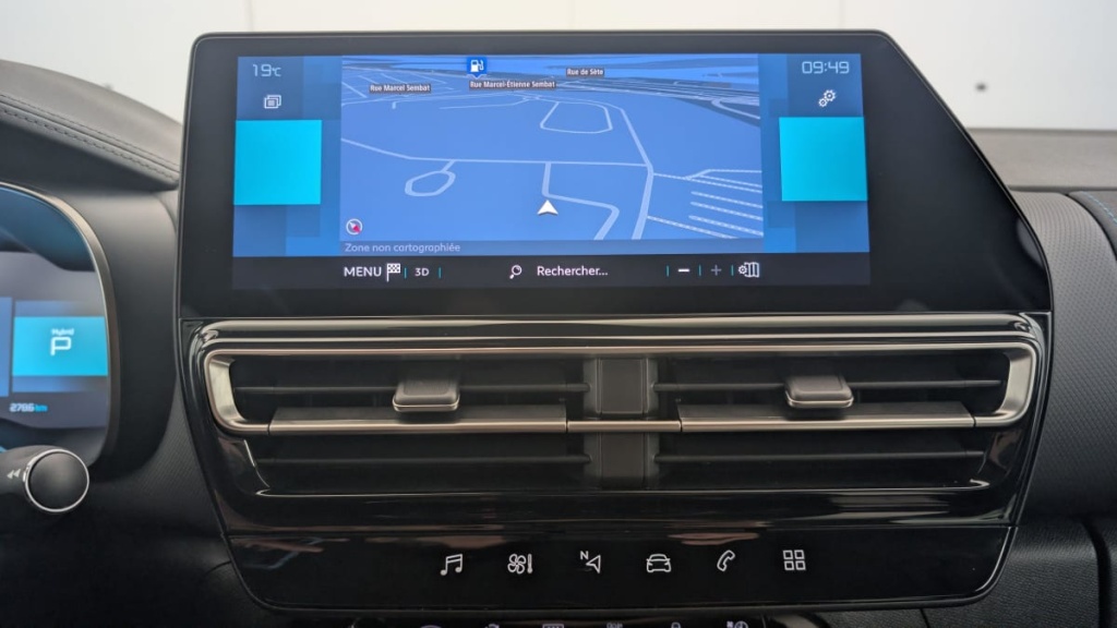 CITROEN C5 AIRCROSS Hybride Rechargeable 225 e-EAT8 Plus - ref: 1-346886 - Photo 17