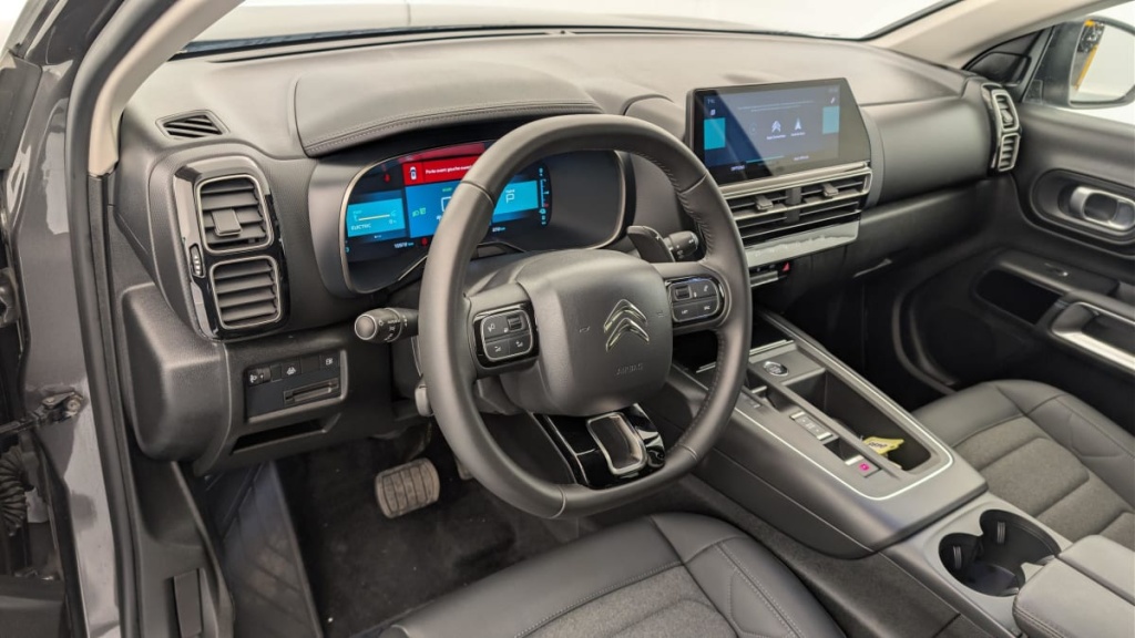 CITROEN C5 Aircross Hybride Rechargeable 225 e-EAT8 Plus - ref: 1-346909 - Photo 15