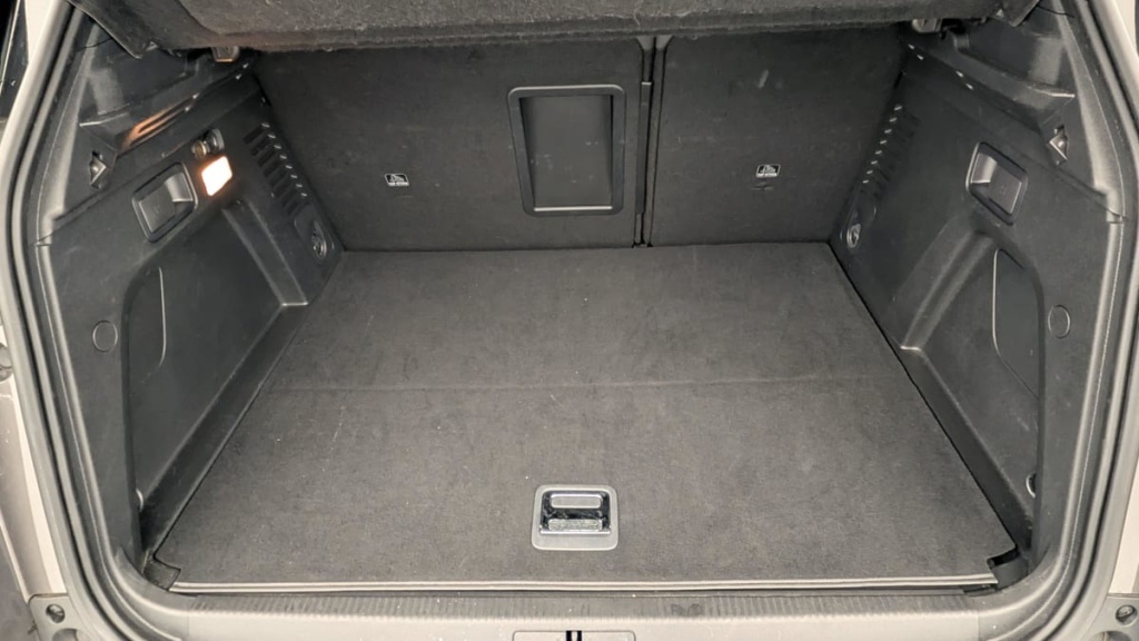 PEUGEOT 3008 Hybrid4 300 e-EAT8 GT - ref: 1-346916 - Photo 11