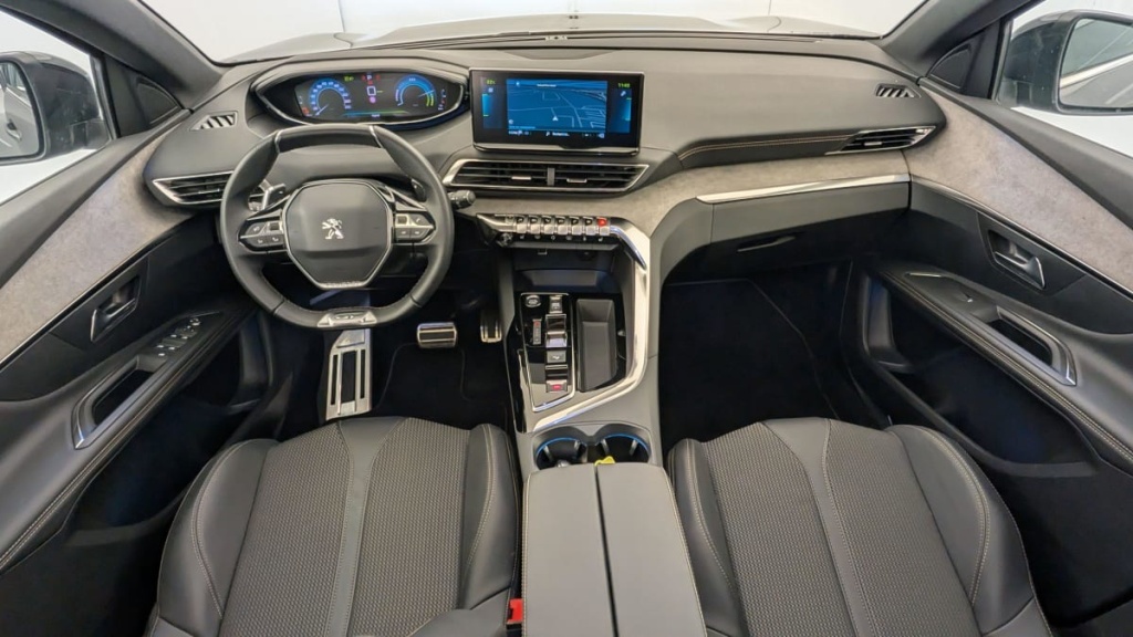 PEUGEOT 3008 Hybrid4 300 e-EAT8 GT - ref: 1-346916 - Photo 12
