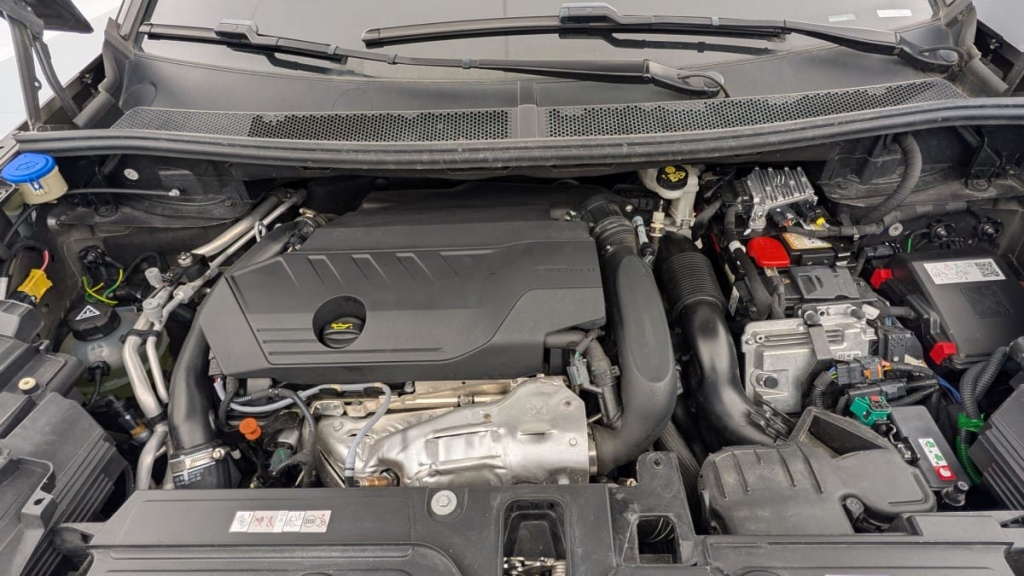 PEUGEOT 3008 Hybrid4 300 e-EAT8 GT - ref: 1-346916 - Photo 19