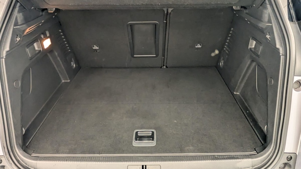PEUGEOT 3008 Hybrid4 300 e-EAT8 GT - ref: 1-346918 - Photo 11