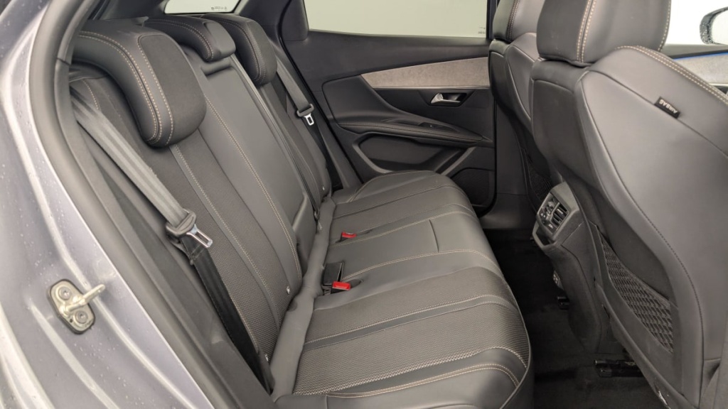 PEUGEOT 3008 Hybrid4 300 e-EAT8 GT - ref: 1-346919 - Photo 10