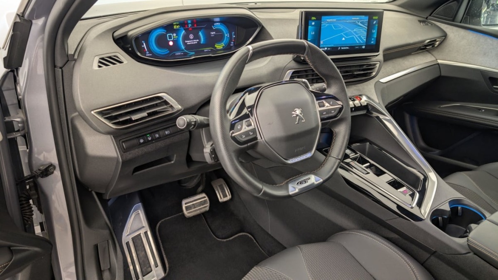 PEUGEOT 3008 Hybrid 225 e-EAT8 GT - ref: 1-347033 - Photo 15